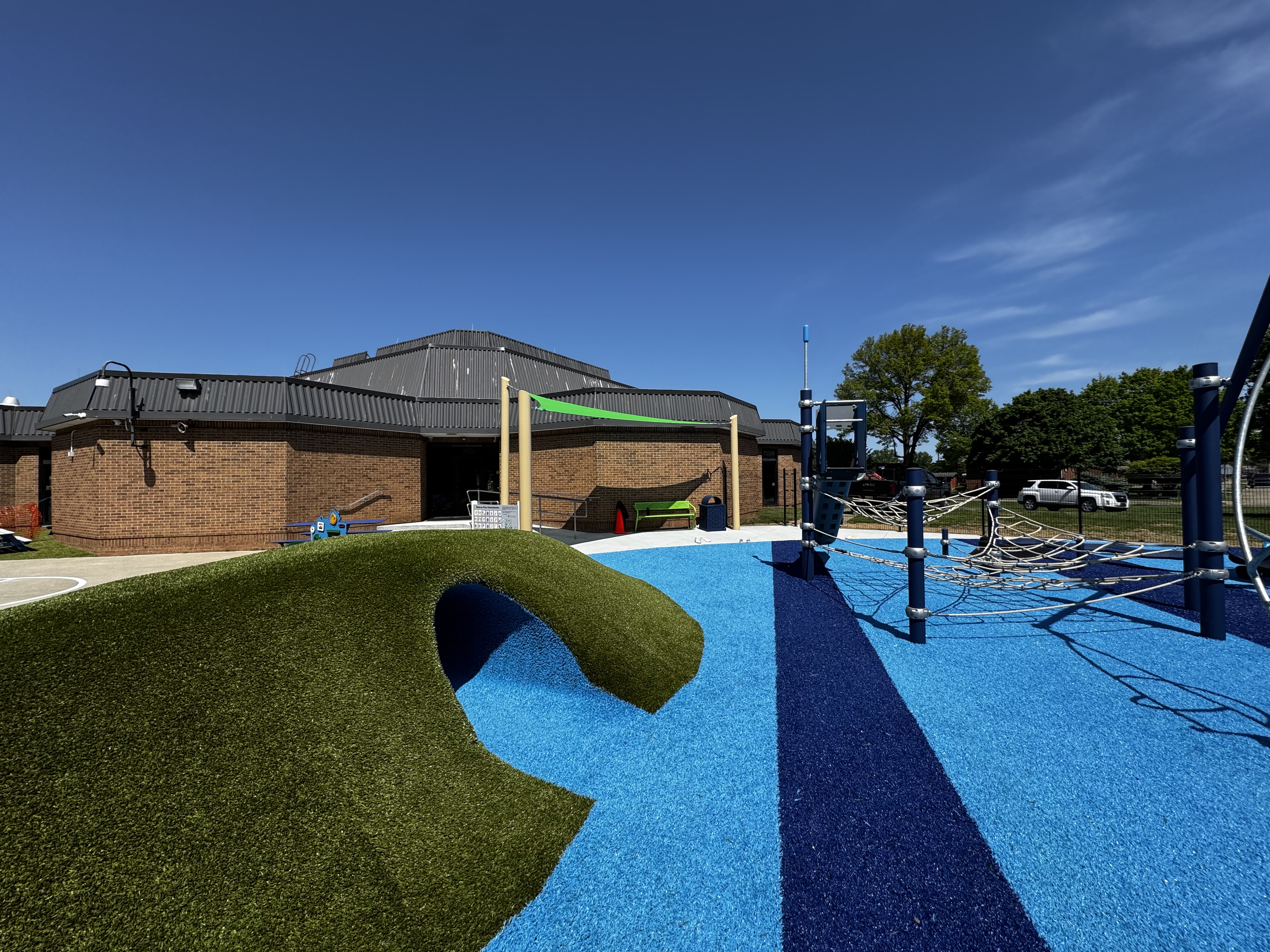 Colored Turf - IMG 4063